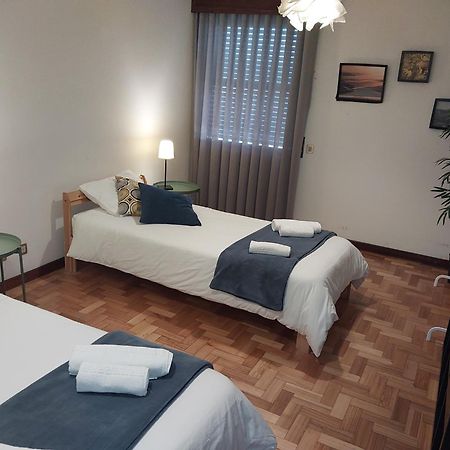 Hospedagem Casa Das Regadas 瓦莱迪坎布拉 外观 照片