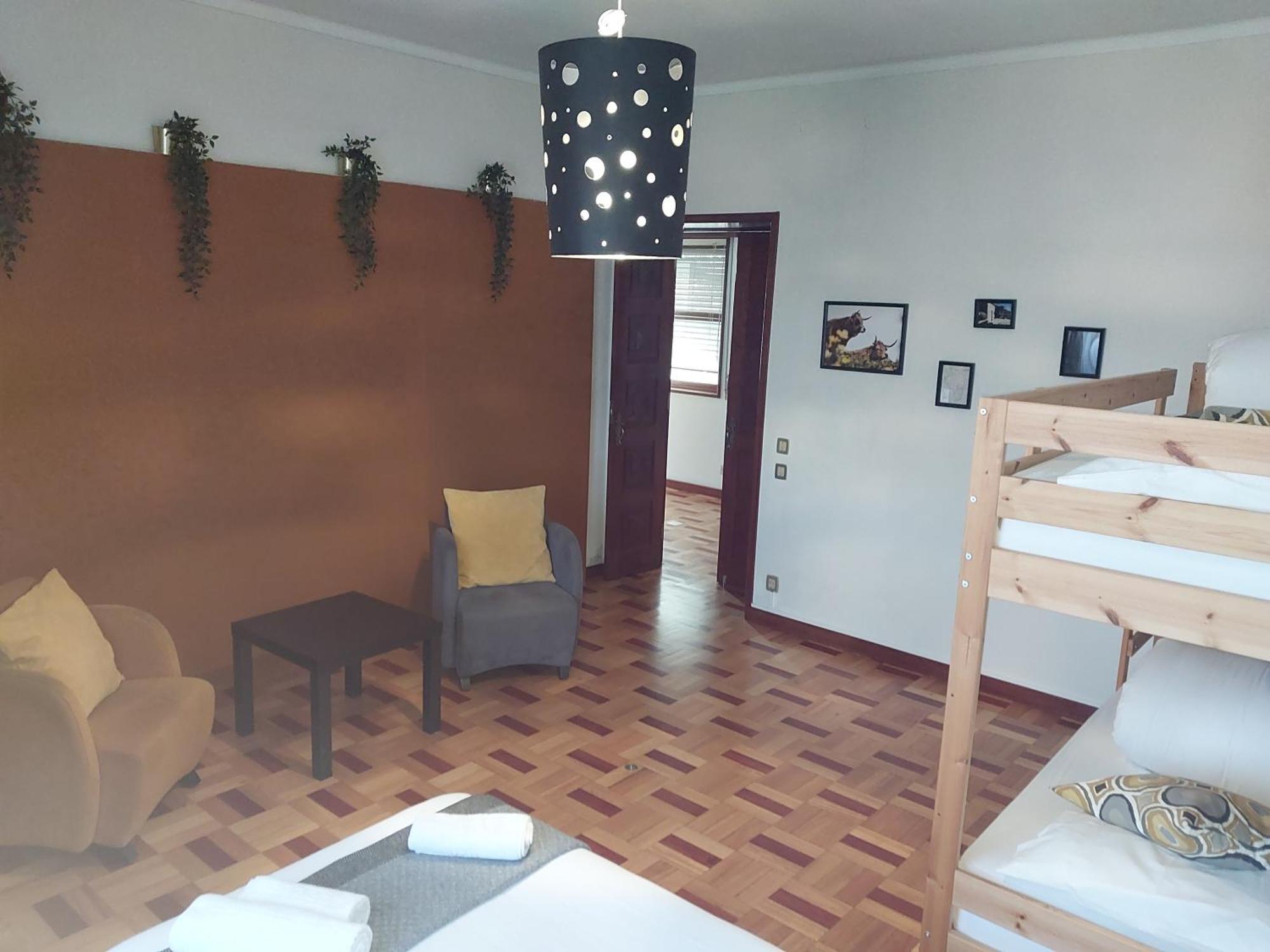 Hospedagem Casa Das Regadas 瓦莱迪坎布拉 外观 照片