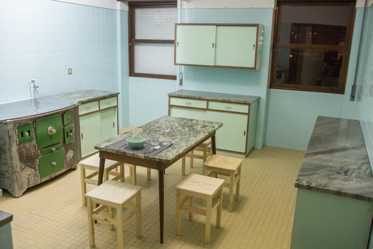 Hospedagem Casa Das Regadas 瓦莱迪坎布拉 外观 照片