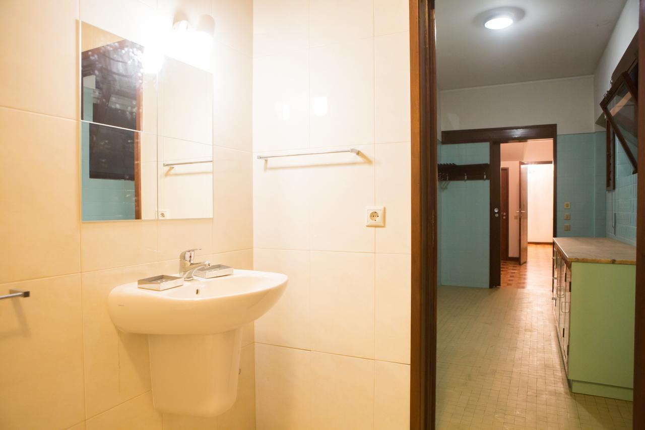 Hospedagem Casa Das Regadas 瓦莱迪坎布拉 外观 照片