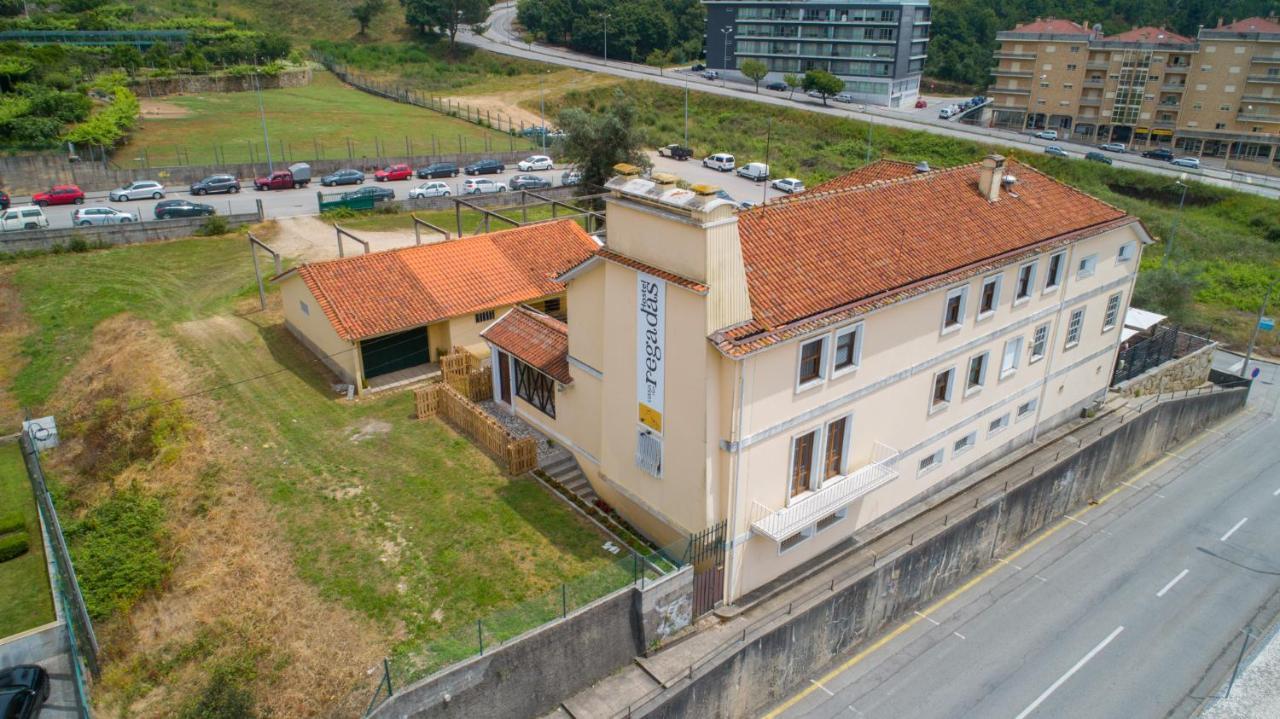 Hospedagem Casa Das Regadas 瓦莱迪坎布拉 外观 照片