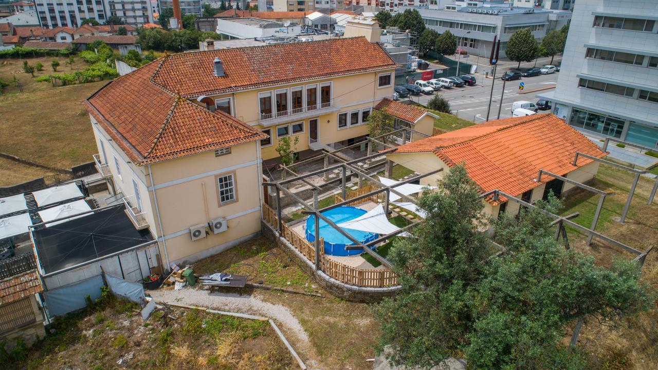 Hospedagem Casa Das Regadas 瓦莱迪坎布拉 外观 照片